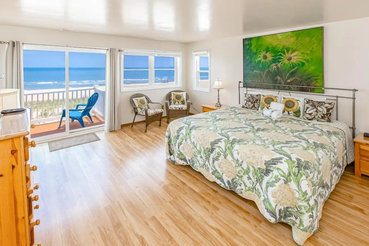 Oceanfront Villa Вирджиния-Бич 0*,  США