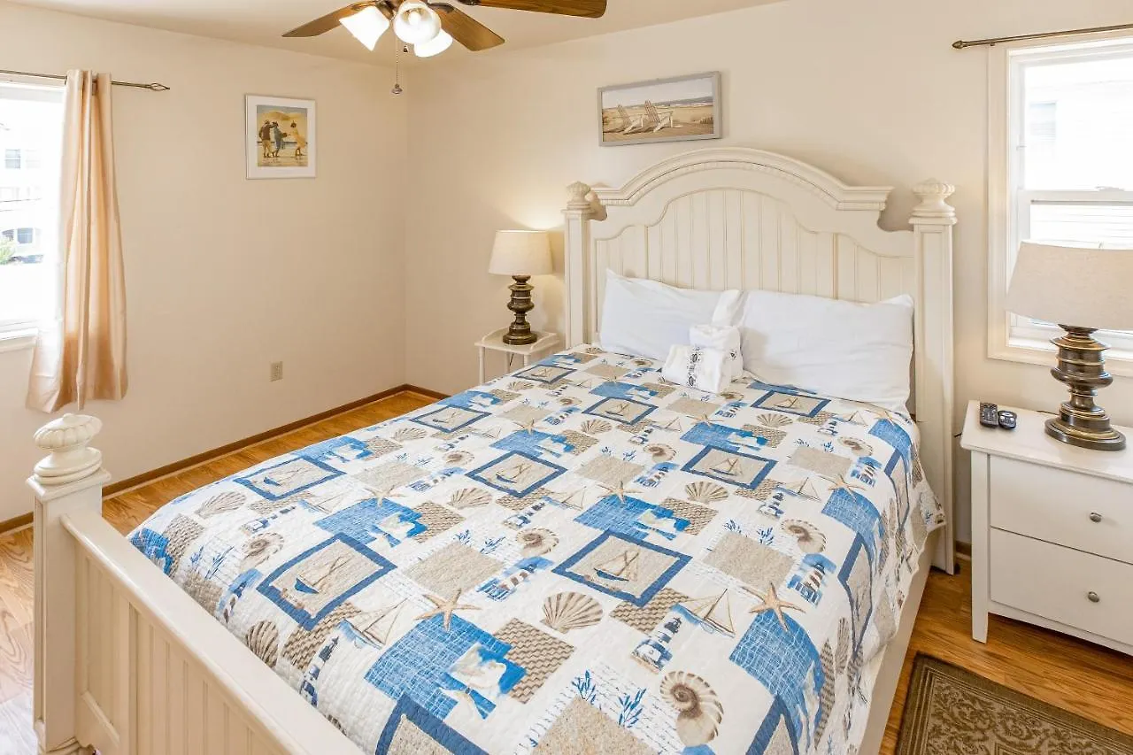 Дом отдыха Oceanfront Villa Вирджиния-Бич США